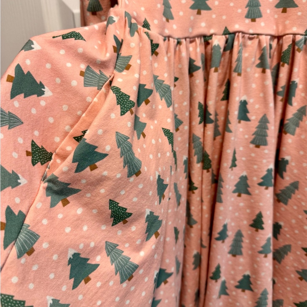 Pink Dress with Green Tree Pattern - Picture 2 of 3